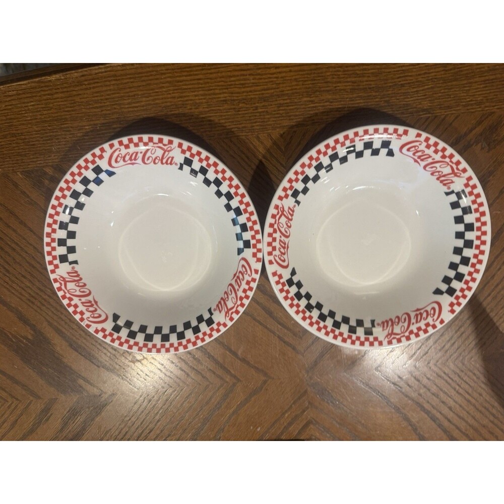 2 Gibson Coca Cola 8" Soup/Salad Bowls Checker Pattern